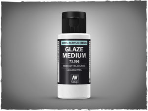 Vallejo auxiliaries - 73.596 Glaze Medium